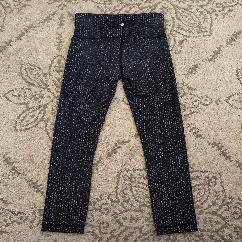 Lululemon Black Patterned Leggings